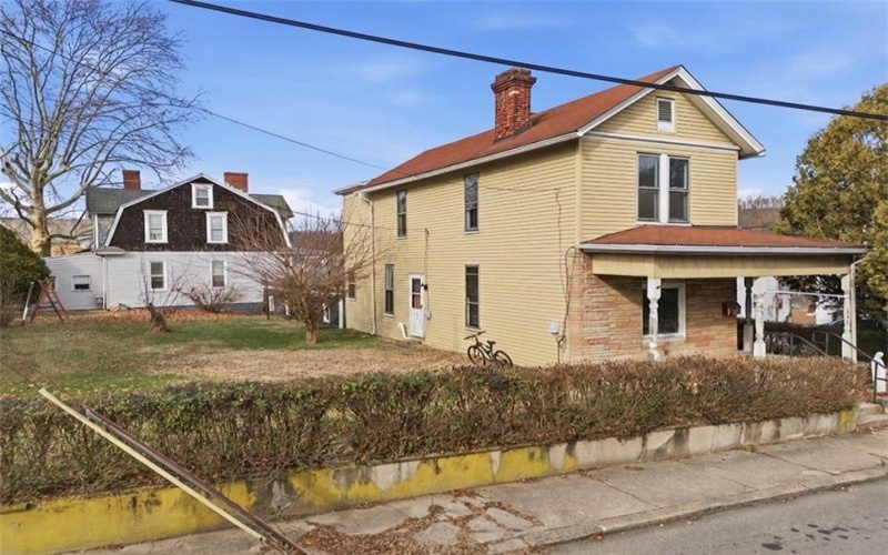 420 Carson Street, Monongahela, 15063, 3 Bedrooms Bedrooms, ,2 BathroomsBathrooms,Residential,For Sale,Carson Street,1737081