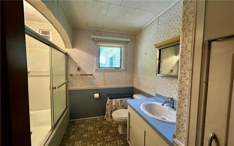 108 Coldren Street, Johnstown, 15904, 4 Bedrooms Bedrooms, ,2 BathroomsBathrooms,Residential,For Sale,Coldren Street,1750451