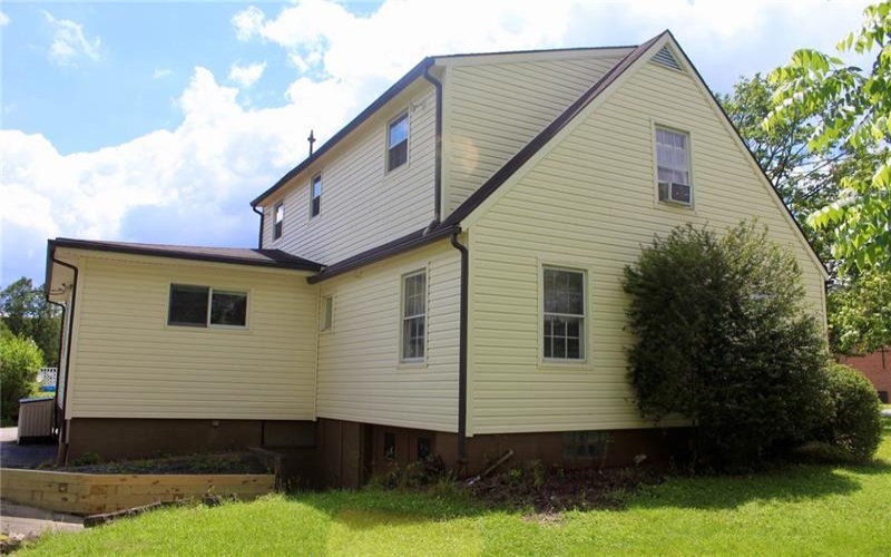 108 Coldren Street, Johnstown, 15904, 4 Bedrooms Bedrooms, ,2 BathroomsBathrooms,Residential,For Sale,Coldren Street,1750451