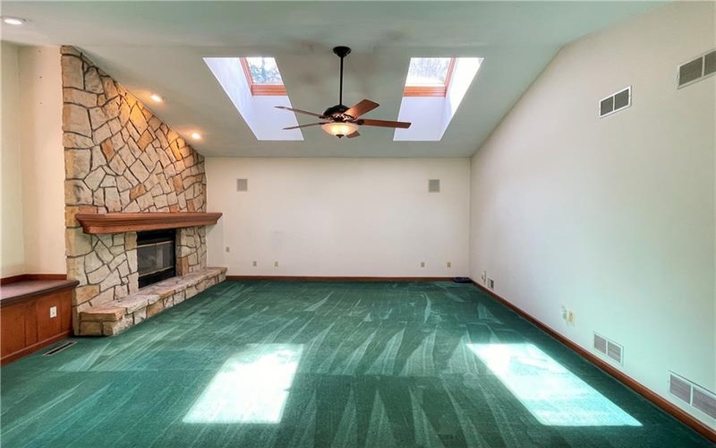 3008 WEDGEWOOD COURT, Murrysville, 15668, 4 Bedrooms Bedrooms, 14 Rooms Rooms,5.1 BathroomsBathrooms,Residential,For Sale,WEDGEWOOD COURT,1759938