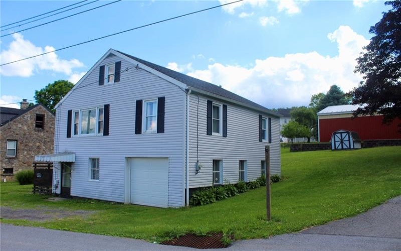 302 Orchard, Davidsville, 15928, 2 Bedrooms Bedrooms, ,1 BathroomBathrooms,Residential,For Sale,Orchard,1760179