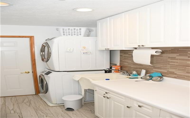 4050 Adelaide Hls, Connellsville, 15425, 4 Bedrooms Bedrooms, ,4.1 BathroomsBathrooms,Residential,For Sale,Adelaide Hls,1760386