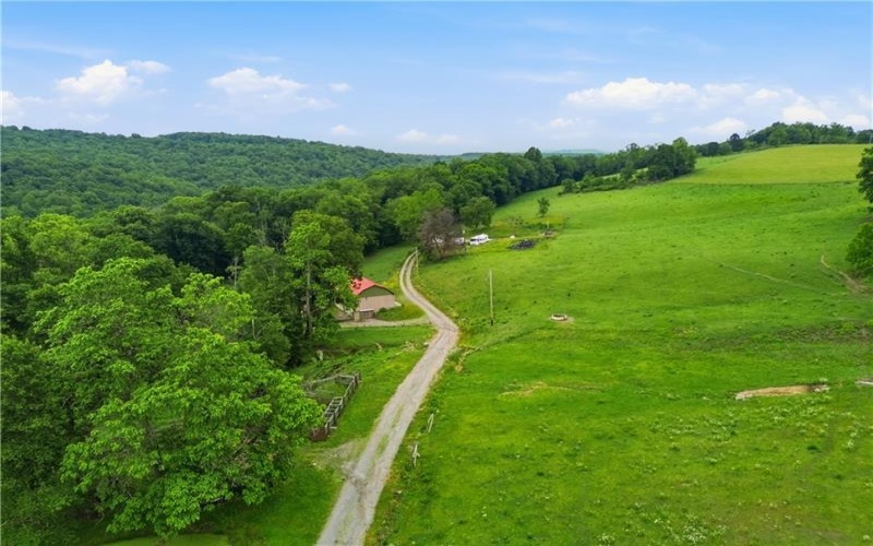 238 Odonnal Rd, Mill Run, 15464, 3 Bedrooms Bedrooms, ,2 BathroomsBathrooms,Residential,For Sale,Odonnal Rd,1760395