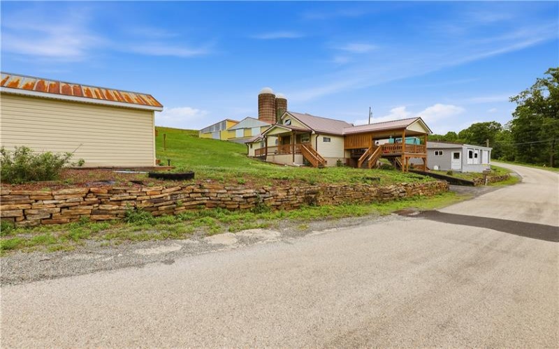 238 Odonnal Rd, Mill Run, 15464, 3 Bedrooms Bedrooms, ,2 BathroomsBathrooms,Residential,For Sale,Odonnal Rd,1760395