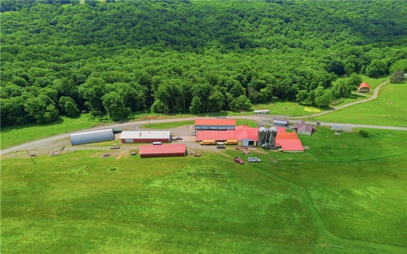 238 Odonnal Rd, Mill Run, 15464, 3 Bedrooms Bedrooms, ,2 BathroomsBathrooms,Residential,For Sale,Odonnal Rd,1760395