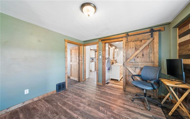 35 Bucey Rd, Burgettstown, 15021, 3 Bedrooms Bedrooms, ,1 BathroomBathrooms,Residential,For Sale,Bucey Rd,1760403
