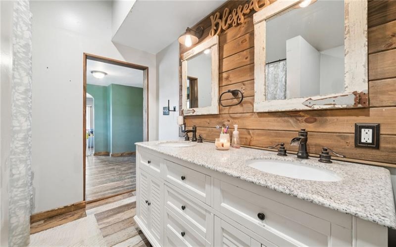 35 Bucey Rd, Burgettstown, 15021, 3 Bedrooms Bedrooms, ,1 BathroomBathrooms,Residential,For Sale,Bucey Rd,1760403