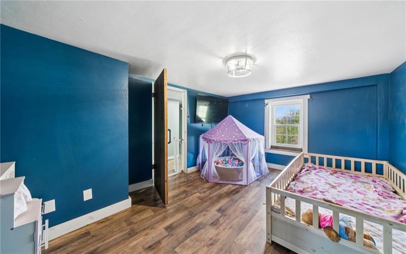 35 Bucey Rd, Burgettstown, 15021, 3 Bedrooms Bedrooms, ,1 BathroomBathrooms,Residential,For Sale,Bucey Rd,1760403