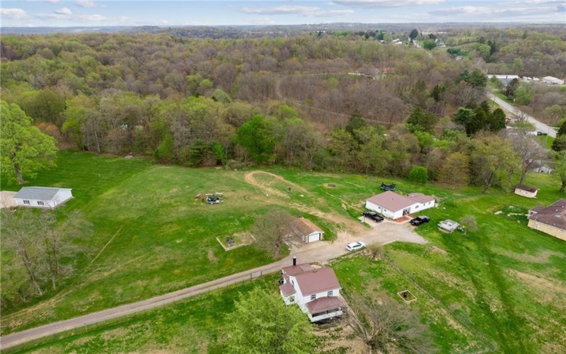 35 Bucey Rd, Burgettstown, 15021, 3 Bedrooms Bedrooms, ,1 BathroomBathrooms,Residential,For Sale,Bucey Rd,1760403