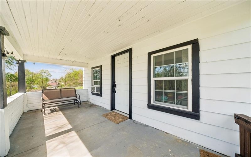 35 Bucey Rd, Burgettstown, 15021, 3 Bedrooms Bedrooms, ,1 BathroomBathrooms,Residential,For Sale,Bucey Rd,1760403
