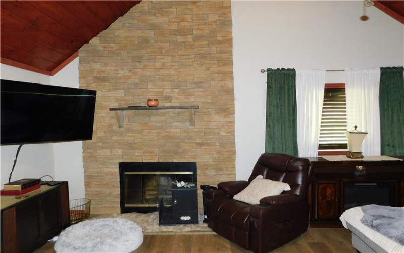 39 May Street, Fairchance, 15436, 3 Bedrooms Bedrooms, ,2 BathroomsBathrooms,Residential,For Sale,May Street,1760418