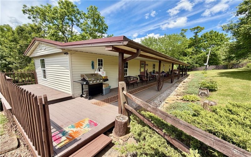 286 Willow Grove Road, Masontown, 15461, 2 Bedrooms Bedrooms, ,2 BathroomsBathrooms,Residential,For Sale,Willow Grove Road,1760468