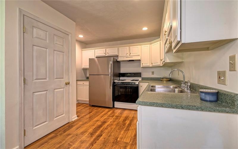 727 Dithridge St., Jeanette, 15644, 3 Bedrooms Bedrooms, 8 Rooms Rooms,1.1 BathroomsBathrooms,Residential,For Sale,Dithridge St.,1760478
