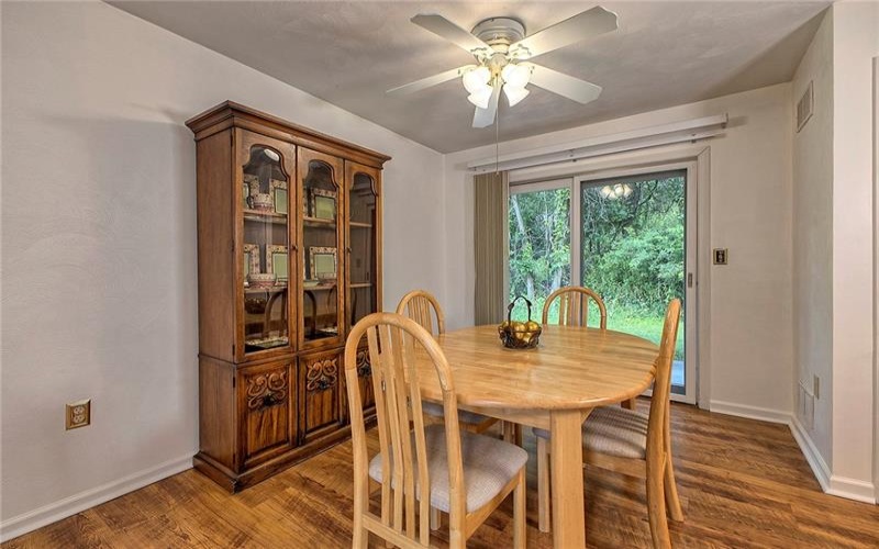 727 Dithridge St., Jeanette, 15644, 3 Bedrooms Bedrooms, 8 Rooms Rooms,1.1 BathroomsBathrooms,Residential,For Sale,Dithridge St.,1760478
