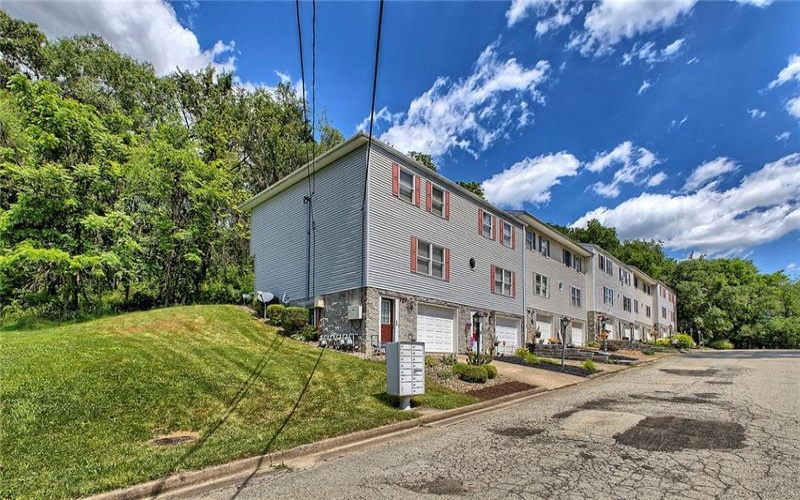 727 Dithridge St., Jeanette, 15644, 3 Bedrooms Bedrooms, 8 Rooms Rooms,1.1 BathroomsBathrooms,Residential,For Sale,Dithridge St.,1760478