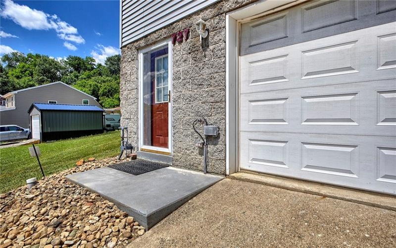 727 Dithridge St., Jeanette, 15644, 3 Bedrooms Bedrooms, 8 Rooms Rooms,1.1 BathroomsBathrooms,Residential,For Sale,Dithridge St.,1760478