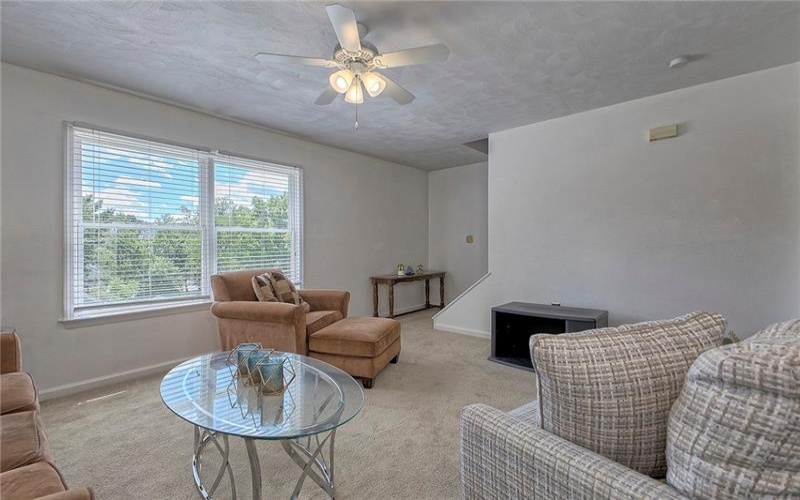 727 Dithridge St., Jeanette, 15644, 3 Bedrooms Bedrooms, 8 Rooms Rooms,1.1 BathroomsBathrooms,Residential,For Sale,Dithridge St.,1760478