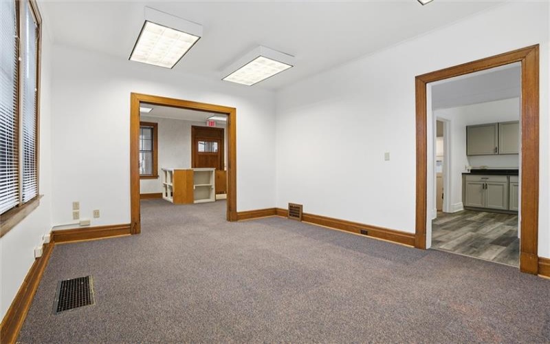 313 Morgantown St, Uniontown, 15401, ,Commercial-industrial-business,For Sale,Morgantown St,1760502