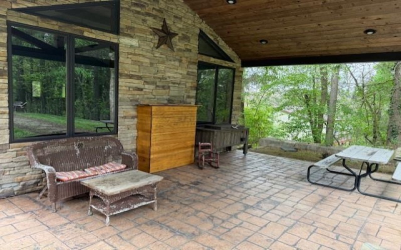 4306 National Pike, Markleysburg, 15459, 2 Bedrooms Bedrooms, ,2 BathroomsBathrooms,Residential,For Sale,National Pike,1754764