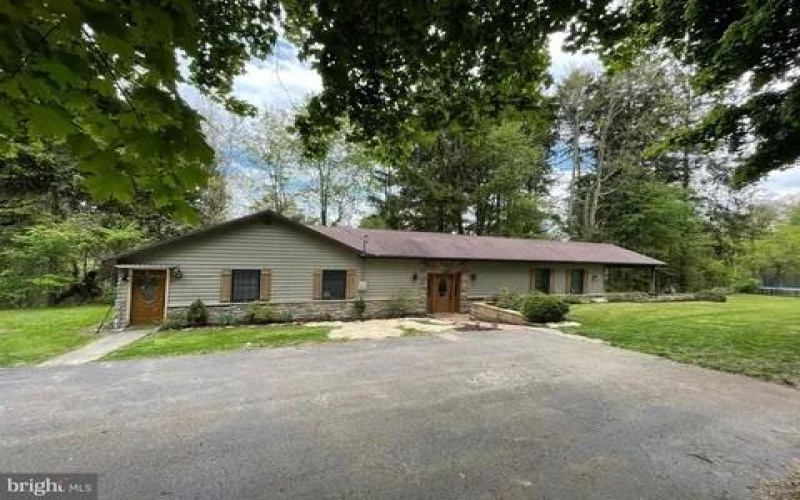 4306 National Pike, Markleysburg, 15459, 2 Bedrooms Bedrooms, ,2 BathroomsBathrooms,Residential,For Sale,National Pike,1754764