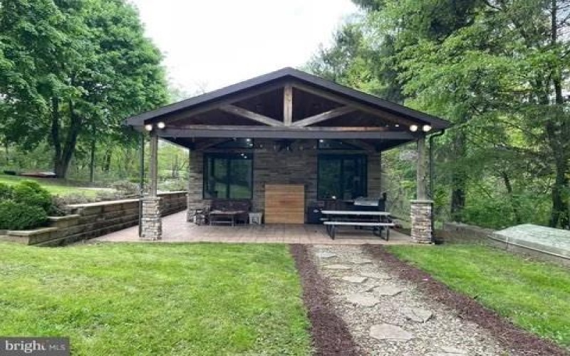 4306 National Pike, Markleysburg, 15459, 2 Bedrooms Bedrooms, ,2 BathroomsBathrooms,Residential,For Sale,National Pike,1754764