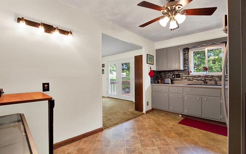 5 Shawnee Dr, Greensburg, 15601, 3 Bedrooms Bedrooms, ,2 BathroomsBathrooms,Residential,For Sale,Shawnee Dr,1757845