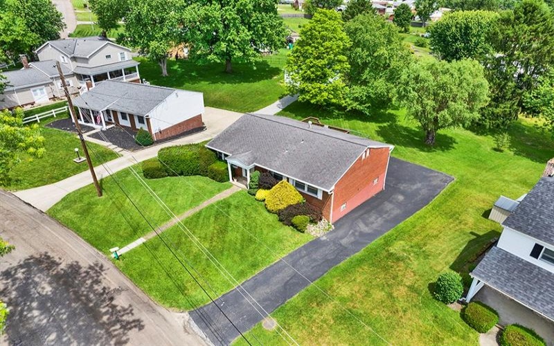 5 Shawnee Dr, Greensburg, 15601, 3 Bedrooms Bedrooms, ,2 BathroomsBathrooms,Residential,For Sale,Shawnee Dr,1757845
