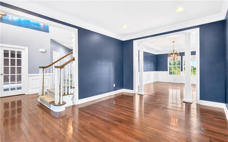2084 Majestic Dr, Canonsburg, 15317, 4 Bedrooms Bedrooms, 12 Rooms Rooms,3.1 BathroomsBathrooms,Residential,For Sale,Majestic Dr,1759902