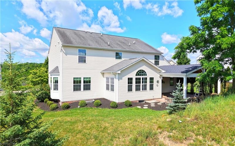 2084 Majestic Dr, Canonsburg, 15317, 4 Bedrooms Bedrooms, 12 Rooms Rooms,3.1 BathroomsBathrooms,Residential,For Sale,Majestic Dr,1759902