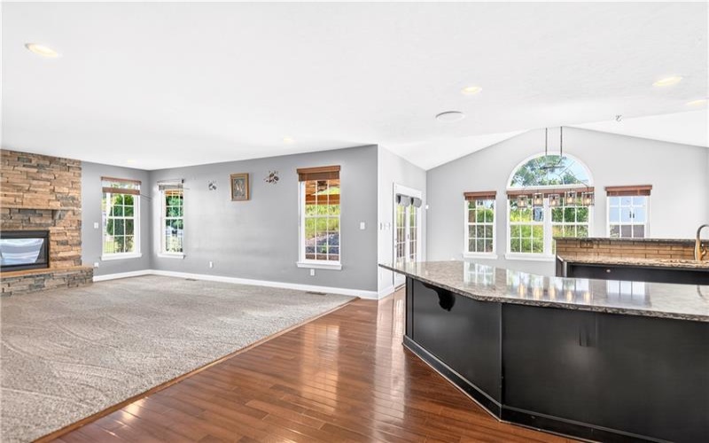 2084 Majestic Dr, Canonsburg, 15317, 4 Bedrooms Bedrooms, 12 Rooms Rooms,3.1 BathroomsBathrooms,Residential,For Sale,Majestic Dr,1759902