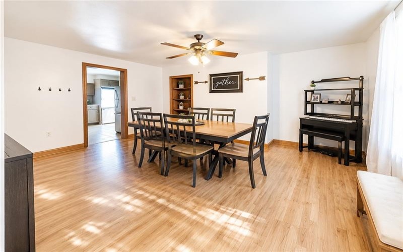 2067 Broadway Ave, Greensburg, 15601, 2 Bedrooms Bedrooms, 7 Rooms Rooms,1 BathroomBathrooms,Residential,For Sale,Broadway Ave,1760369