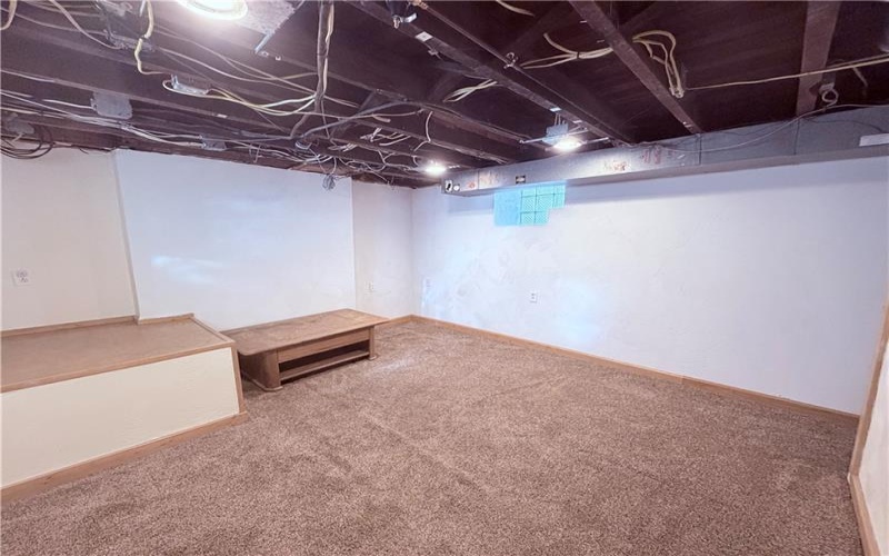 2067 Broadway Ave, Greensburg, 15601, 2 Bedrooms Bedrooms, 7 Rooms Rooms,1 BathroomBathrooms,Residential,For Sale,Broadway Ave,1760369