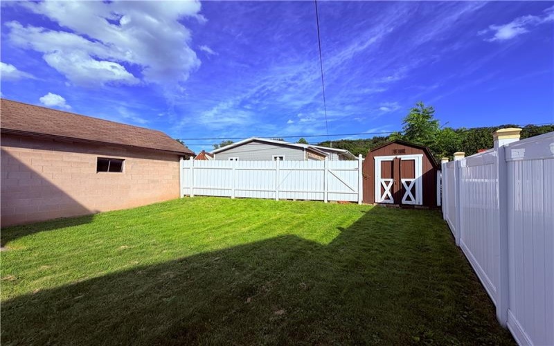 2067 Broadway Ave, Greensburg, 15601, 2 Bedrooms Bedrooms, 7 Rooms Rooms,1 BathroomBathrooms,Residential,For Sale,Broadway Ave,1760369