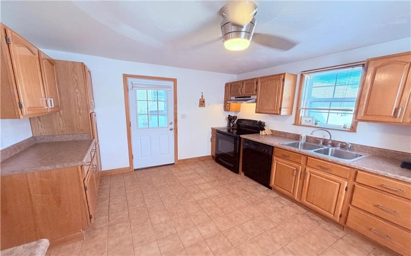 2067 Broadway Ave, Greensburg, 15601, 2 Bedrooms Bedrooms, 7 Rooms Rooms,1 BathroomBathrooms,Residential,For Sale,Broadway Ave,1760369