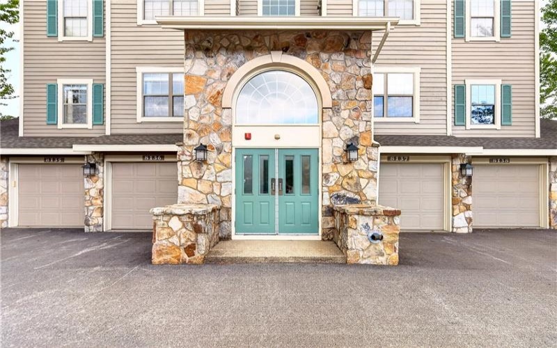 8134 Stonegate Dr, Champion, 15622, 3 Bedrooms Bedrooms, 9 Rooms Rooms,2 BathroomsBathrooms,Residential,For Sale,Stonegate Dr,1760382