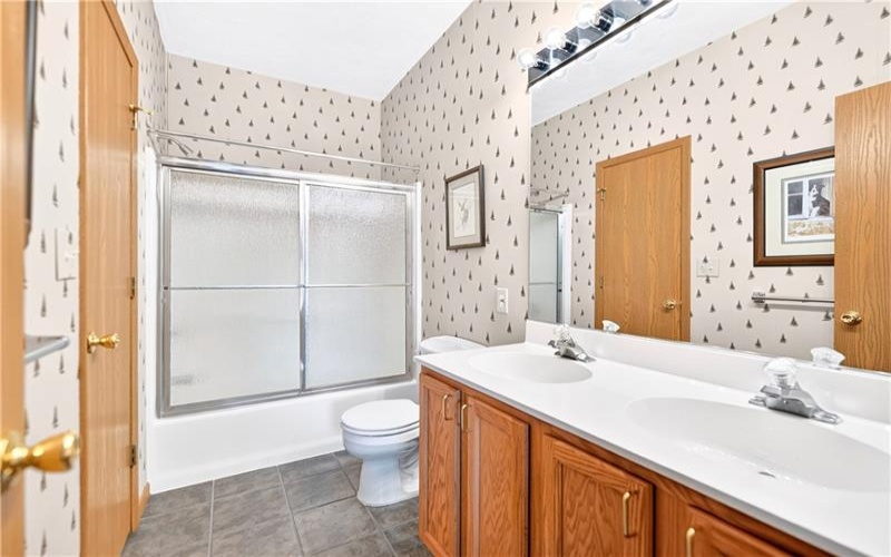 8134 Stonegate Dr, Champion, 15622, 3 Bedrooms Bedrooms, 9 Rooms Rooms,2 BathroomsBathrooms,Residential,For Sale,Stonegate Dr,1760382