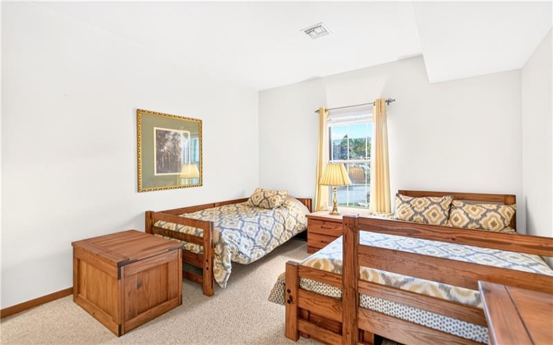 8134 Stonegate Dr, Champion, 15622, 3 Bedrooms Bedrooms, 9 Rooms Rooms,2 BathroomsBathrooms,Residential,For Sale,Stonegate Dr,1760382