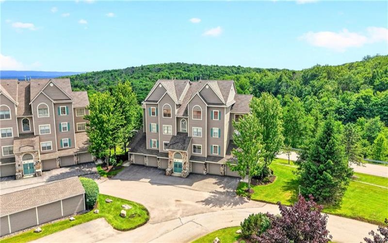 8134 Stonegate Dr, Champion, 15622, 3 Bedrooms Bedrooms, 9 Rooms Rooms,2 BathroomsBathrooms,Residential,For Sale,Stonegate Dr,1760382