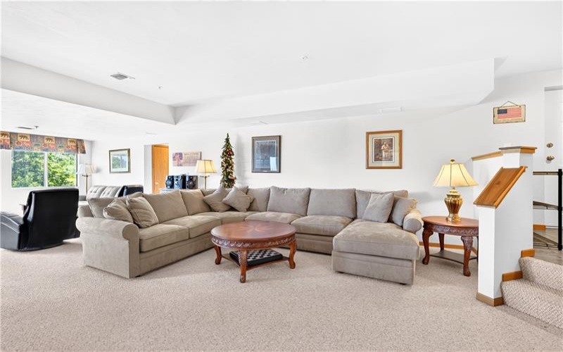 8134 Stonegate Dr, Champion, 15622, 3 Bedrooms Bedrooms, 9 Rooms Rooms,2 BathroomsBathrooms,Residential,For Sale,Stonegate Dr,1760382