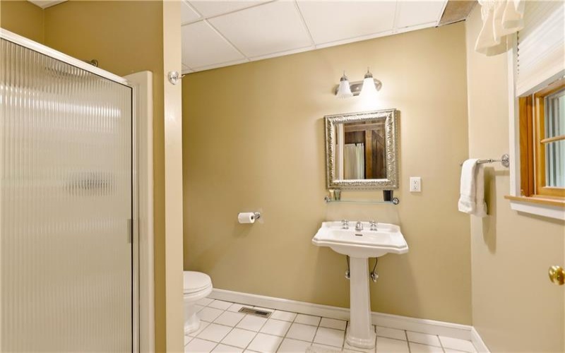 272 Mountain View Rd, Acme, 15610, 3 Bedrooms Bedrooms, ,3 BathroomsBathrooms,Residential,For Sale,Mountain View Rd,1760444