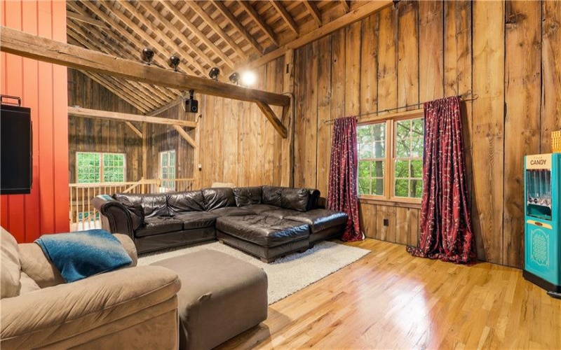 272 Mountain View Rd, Acme, 15610, 3 Bedrooms Bedrooms, ,3 BathroomsBathrooms,Residential,For Sale,Mountain View Rd,1760444