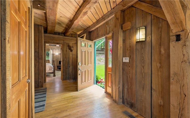 272 Mountain View Rd, Acme, 15610, 3 Bedrooms Bedrooms, ,3 BathroomsBathrooms,Residential,For Sale,Mountain View Rd,1760444