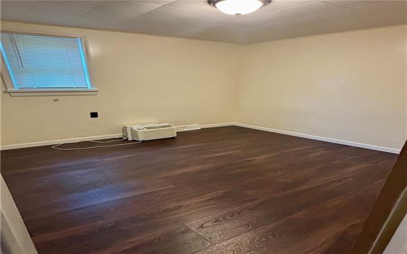 314 Washington St, Hopwood, 15445, 3 Bedrooms Bedrooms, 6 Rooms Rooms,1.1 BathroomsBathrooms,Residential,For Sale,Washington St,1760568