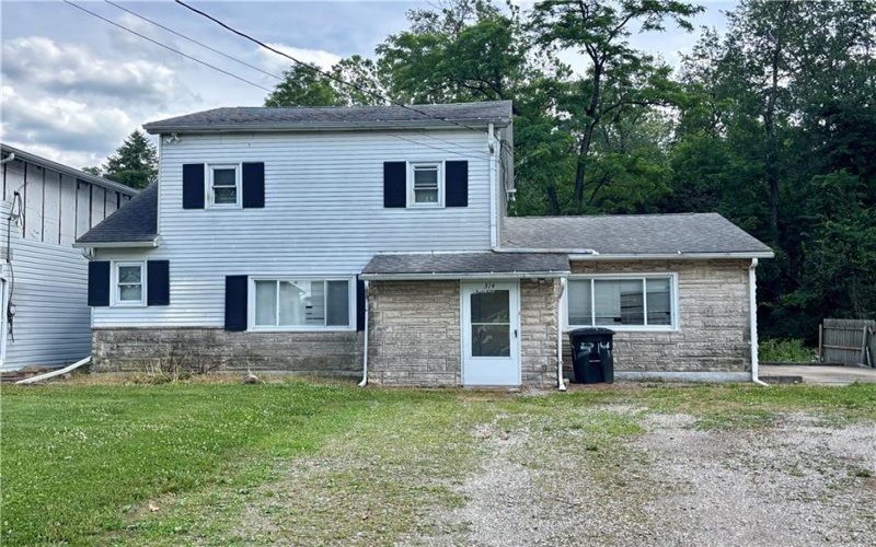 314 Washington St, Hopwood, 15445, 3 Bedrooms Bedrooms, 6 Rooms Rooms,1.1 BathroomsBathrooms,Residential,For Sale,Washington St,1760568