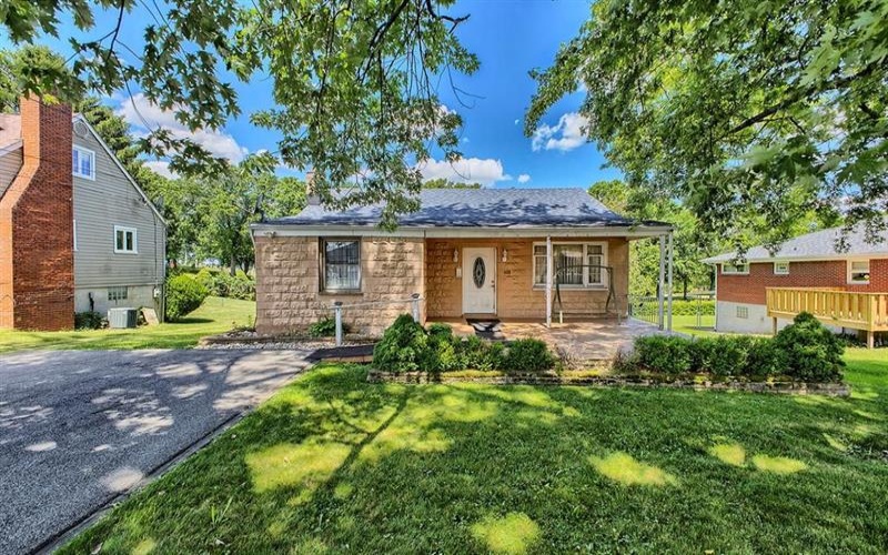 608 Wyandotte STREET, North Huntingdon, 15642, 2 Bedrooms Bedrooms, 4 Rooms Rooms,1.1 BathroomsBathrooms,Residential,For Sale,Wyandotte,1760576