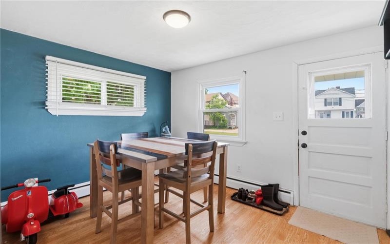 25 Lincoln Ave, Irwin, 15642, 4 Bedrooms Bedrooms, 7 Rooms Rooms,1.1 BathroomsBathrooms,Residential,For Sale,Lincoln Ave,1760614