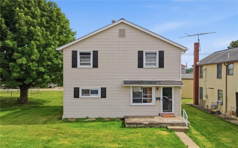 25 Lincoln Ave, Irwin, 15642, 4 Bedrooms Bedrooms, 7 Rooms Rooms,1.1 BathroomsBathrooms,Residential,For Sale,Lincoln Ave,1760614