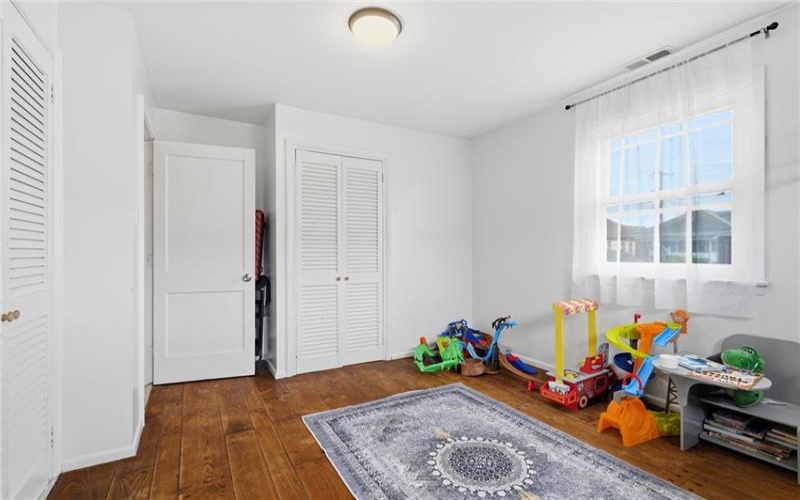 25 Lincoln Ave, Irwin, 15642, 4 Bedrooms Bedrooms, 7 Rooms Rooms,1.1 BathroomsBathrooms,Residential,For Sale,Lincoln Ave,1760614