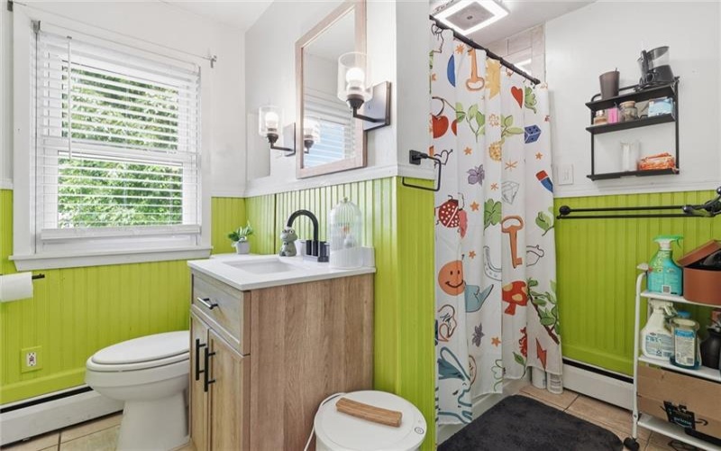 25 Lincoln Ave, Irwin, 15642, 4 Bedrooms Bedrooms, 7 Rooms Rooms,1.1 BathroomsBathrooms,Residential,For Sale,Lincoln Ave,1760614