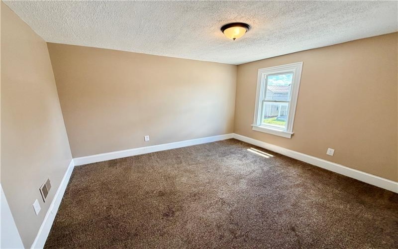 62 Highland Ave, Uniontown, 15401, 3 Bedrooms Bedrooms, ,1 BathroomBathrooms,Residential,For Sale,Highland Ave,1760635